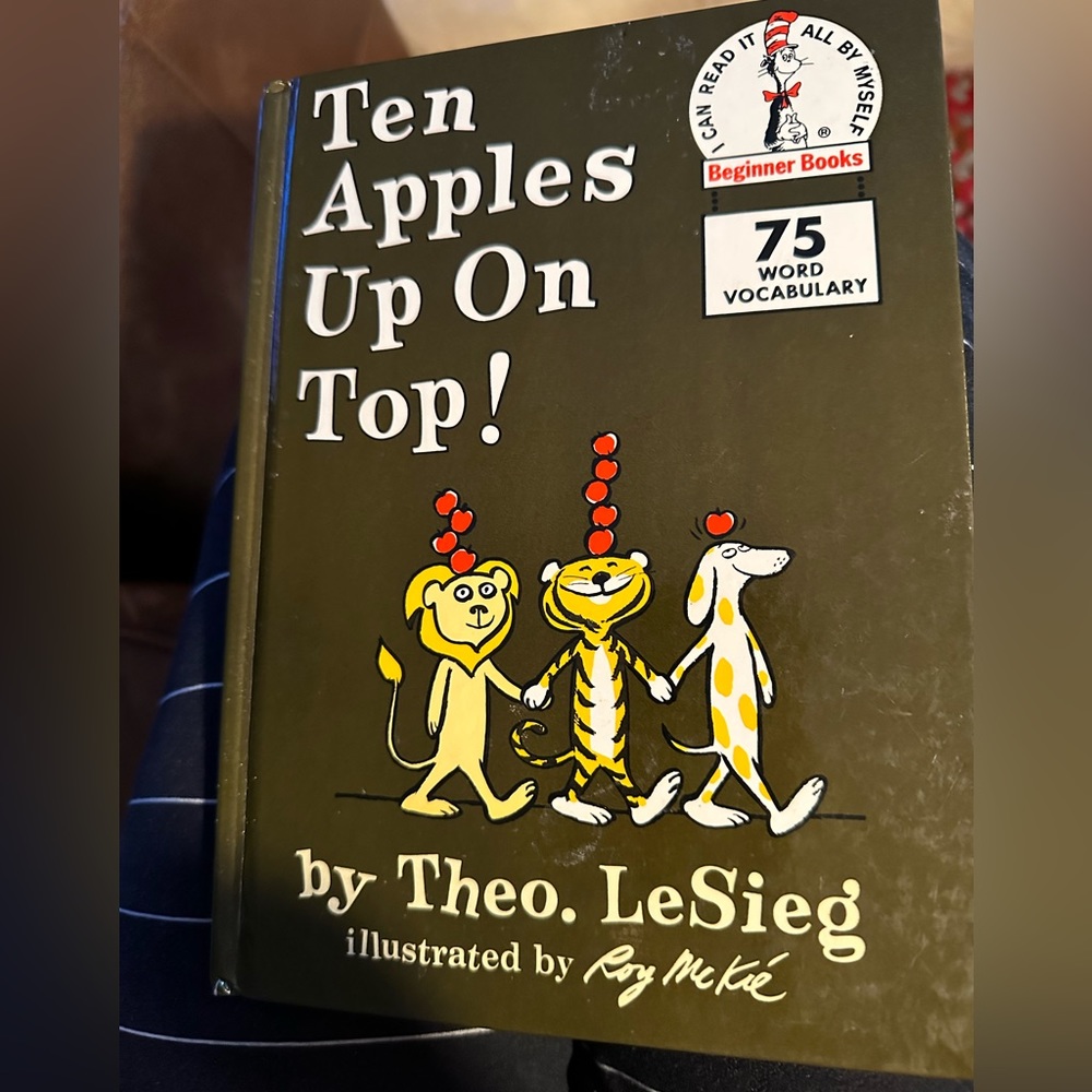 Children’s book “Ten Apples Up On Top”